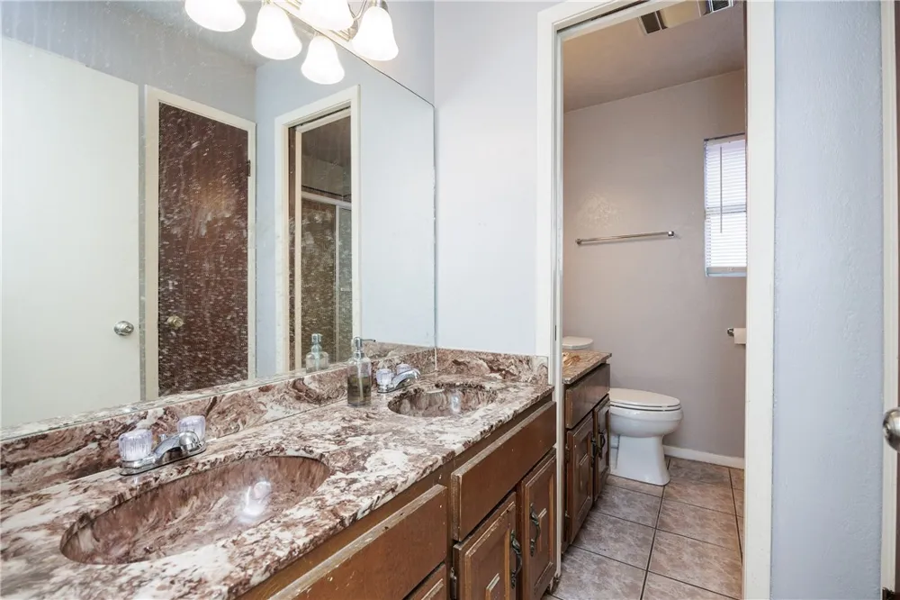 1101 Jefferson Street Alice, TX 78332