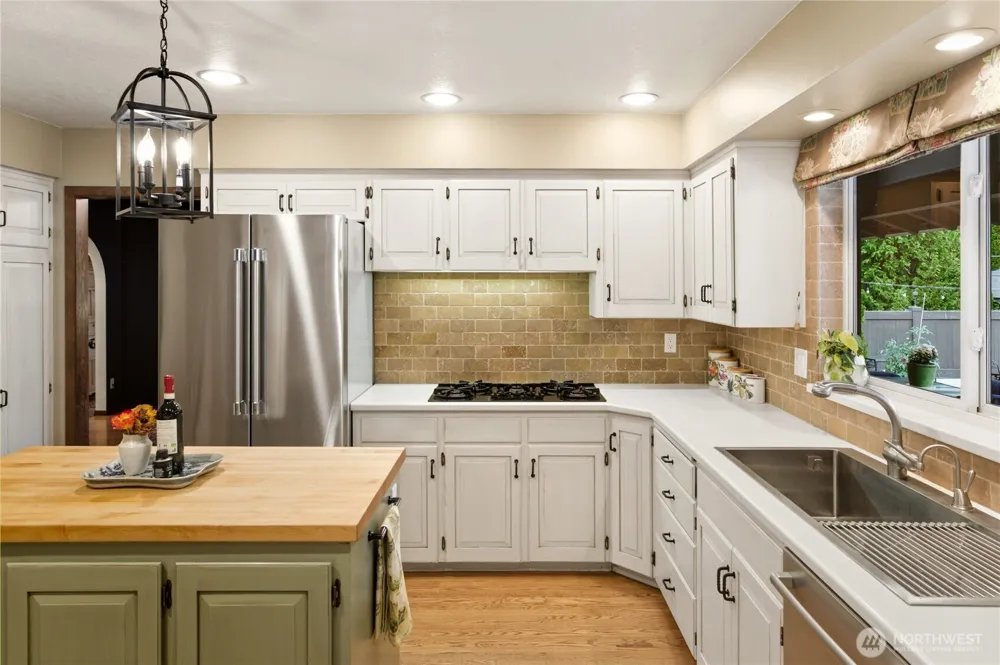 101 Gilbert Drive Yakima, WA 98902