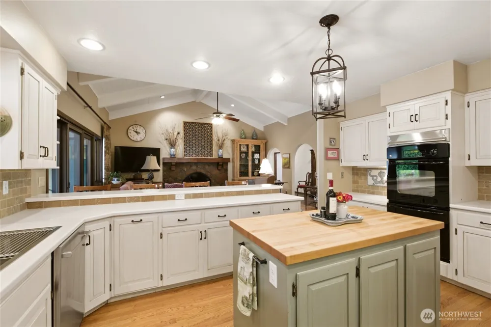 101 Gilbert Drive Yakima, WA 98902