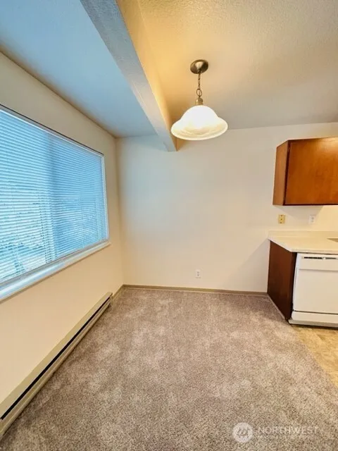 5631 Highway Place #10 Everett, WA 98203