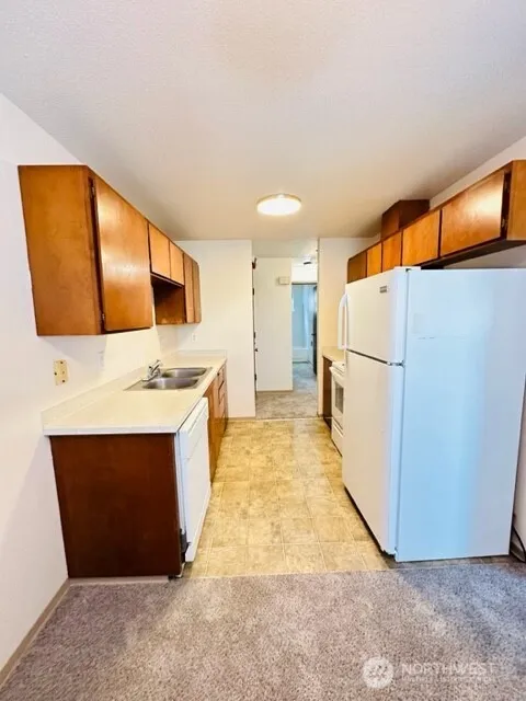 5631 Highway Place #10 Everett, WA 98203