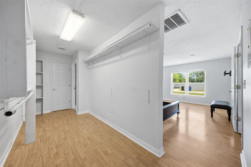 11410 THOMAS ROAD Seffner, FL 33584