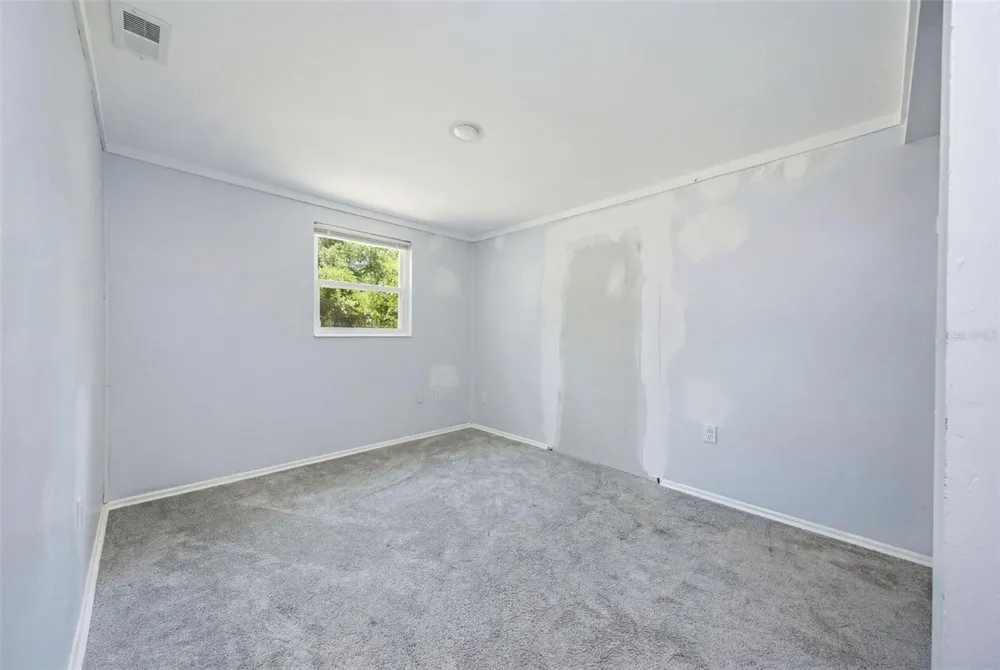 11410 THOMAS ROAD Seffner, FL 33584