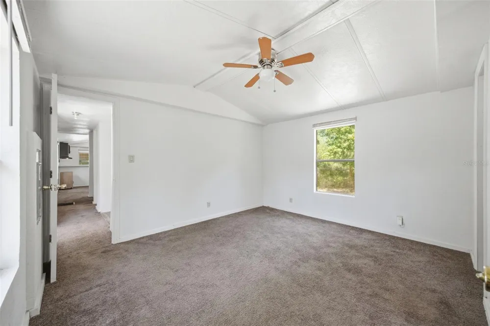 11410 THOMAS ROAD Seffner, FL 33584