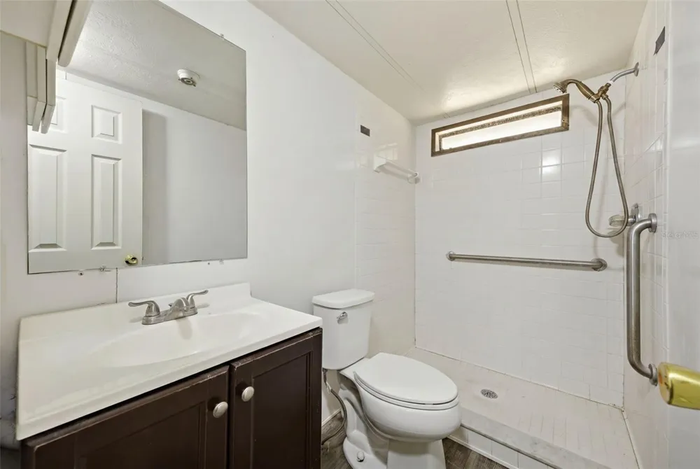 11410 THOMAS ROAD Seffner, FL 33584