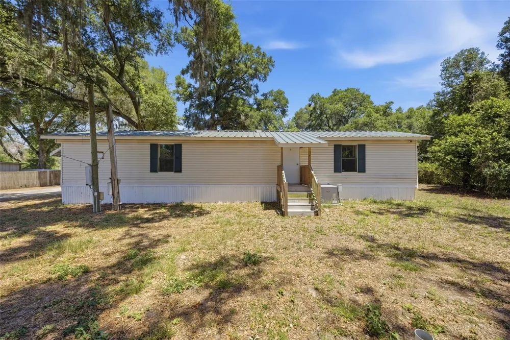 11410 THOMAS ROAD Seffner, FL 33584