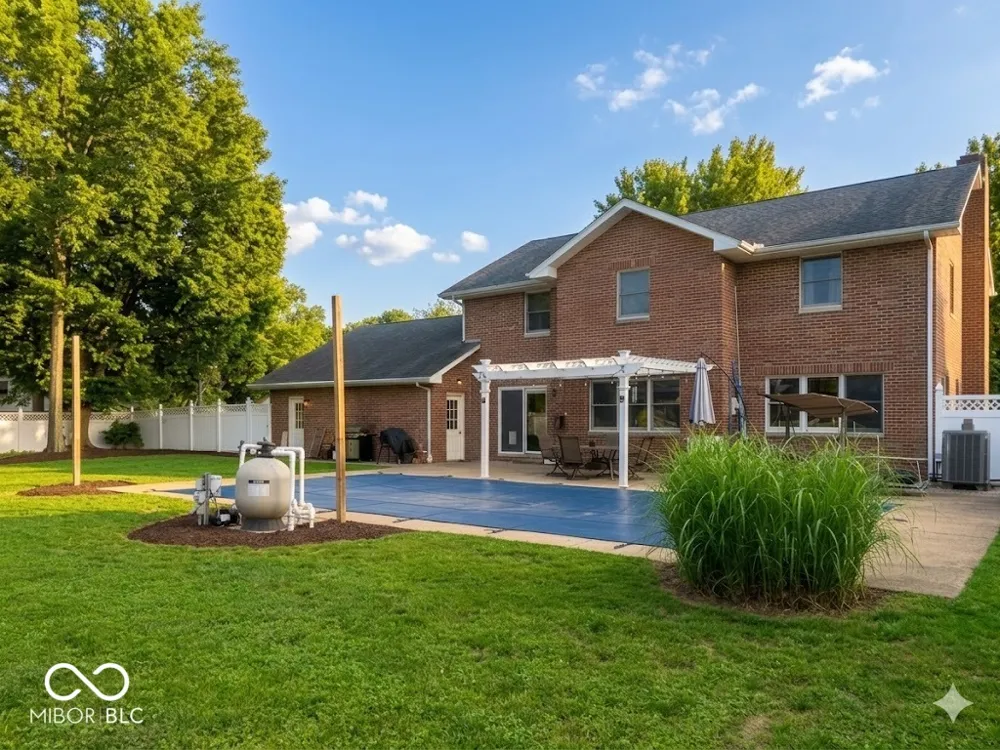 2490 E Northwood Avenue Terre Haute, IN 47805