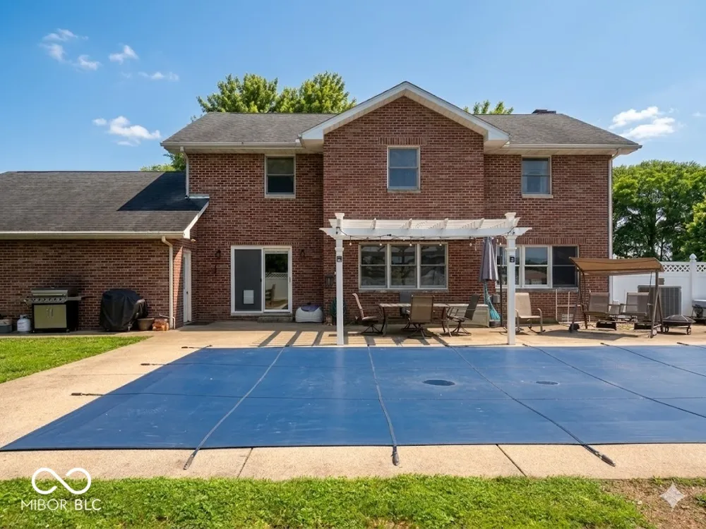 2490 E Northwood Avenue Terre Haute, IN 47805