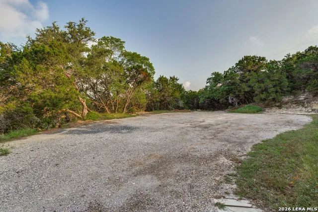 19932 SCENIC LOOP RD Helotes, TX 78023