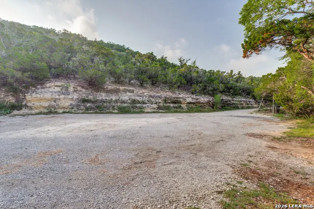 19932 SCENIC LOOP RD Helotes, TX 78023