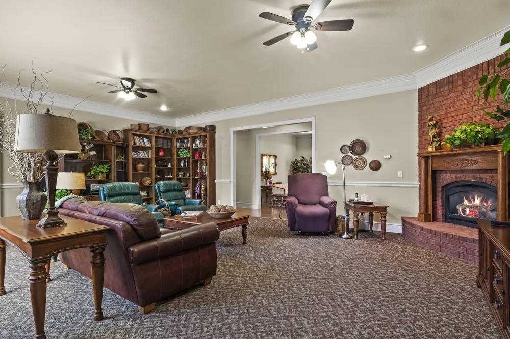 903 Deer Trail Ln Mt Pleasant, TX 75455