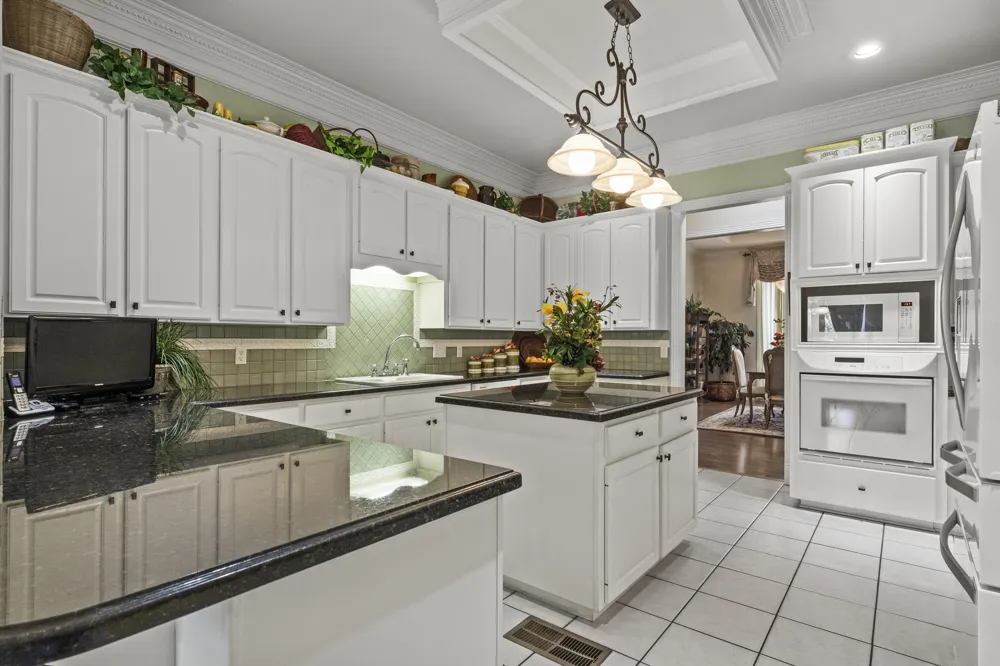 903 Deer Trail Ln Mt Pleasant, TX 75455