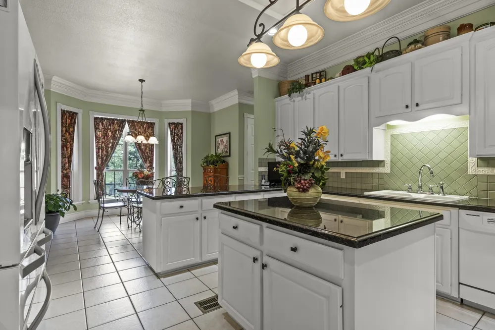 903 Deer Trail Ln Mt Pleasant, TX 75455