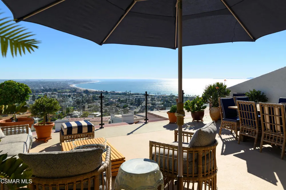 818 Caliente Lane Ventura, CA 93001