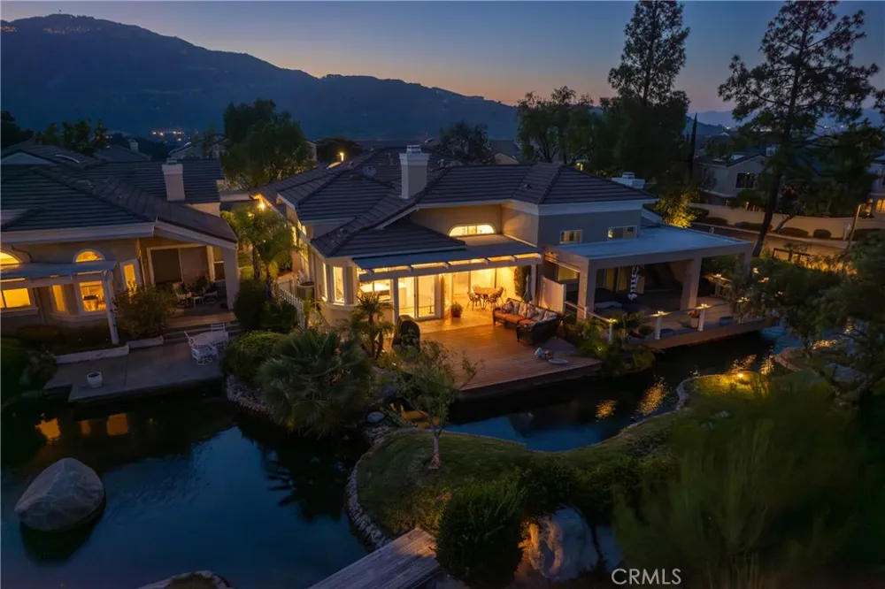 38648 Bears Paw Dr. Murrieta, CA 92562