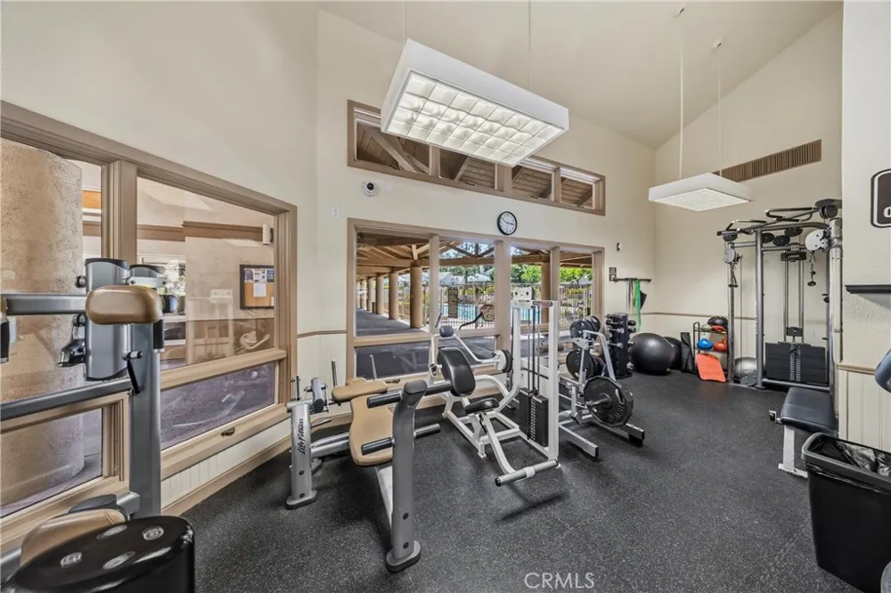 38648 Bears Paw Dr. Murrieta, CA 92562