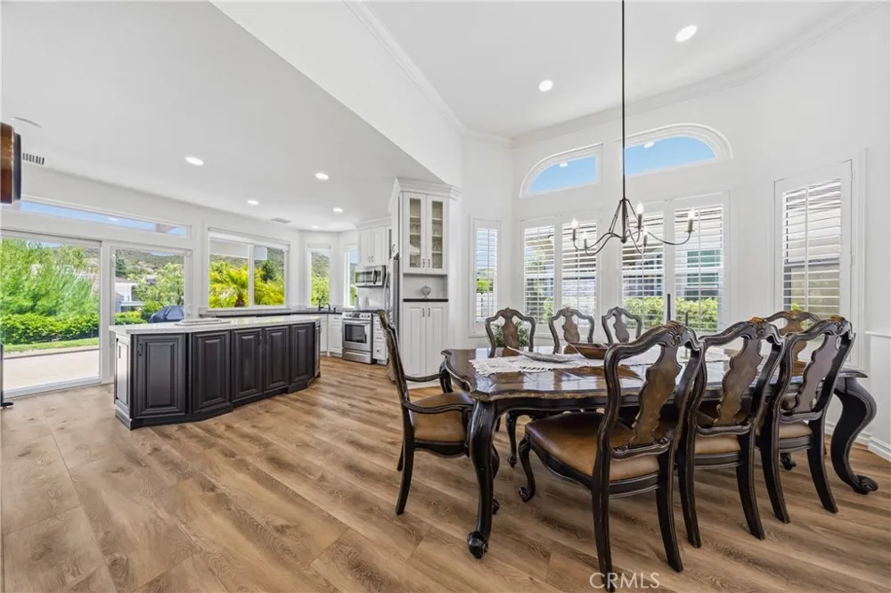 38648 Bears Paw Dr. Murrieta, CA 92562