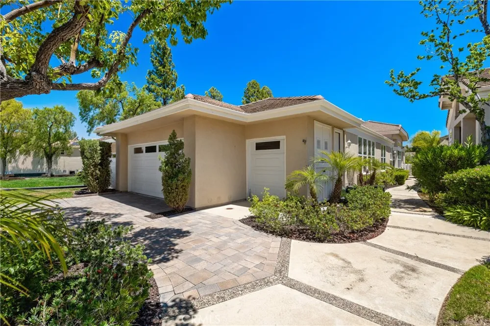 38648 Bears Paw Dr. Murrieta, CA 92562