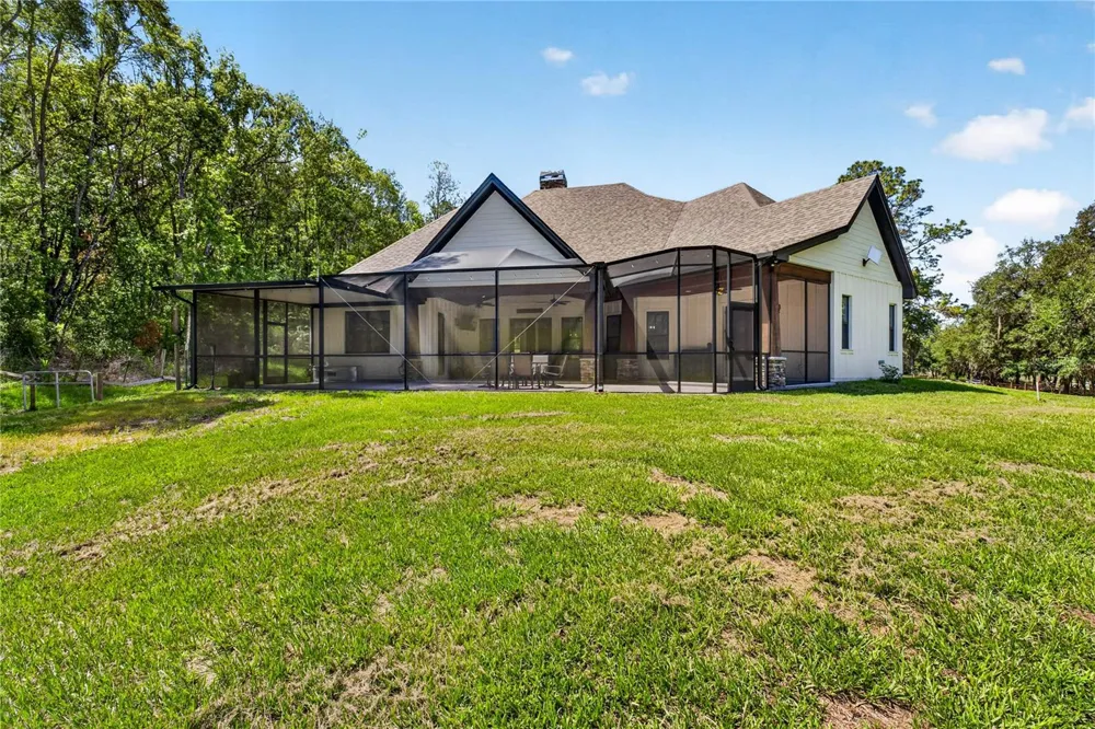 17265 MEADOW BLUFF VIEW Dade City, FL 33523
