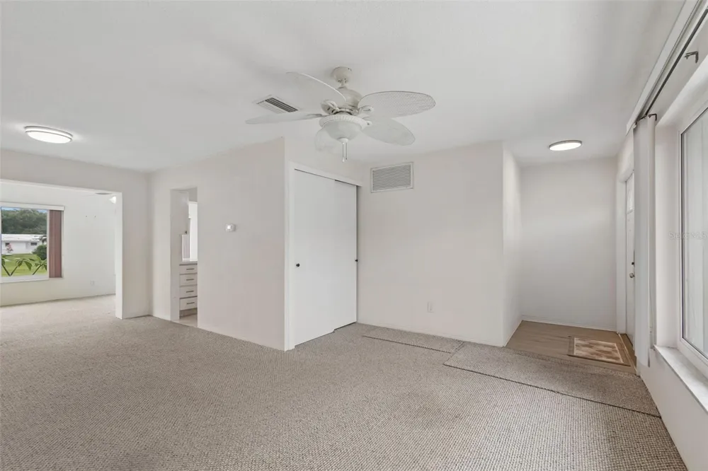 14142 90TH AVENUE Seminole, FL 33776