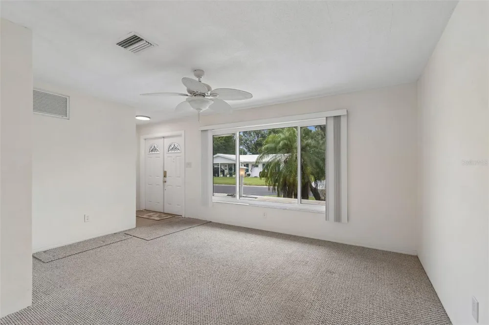 14142 90TH AVENUE Seminole, FL 33776