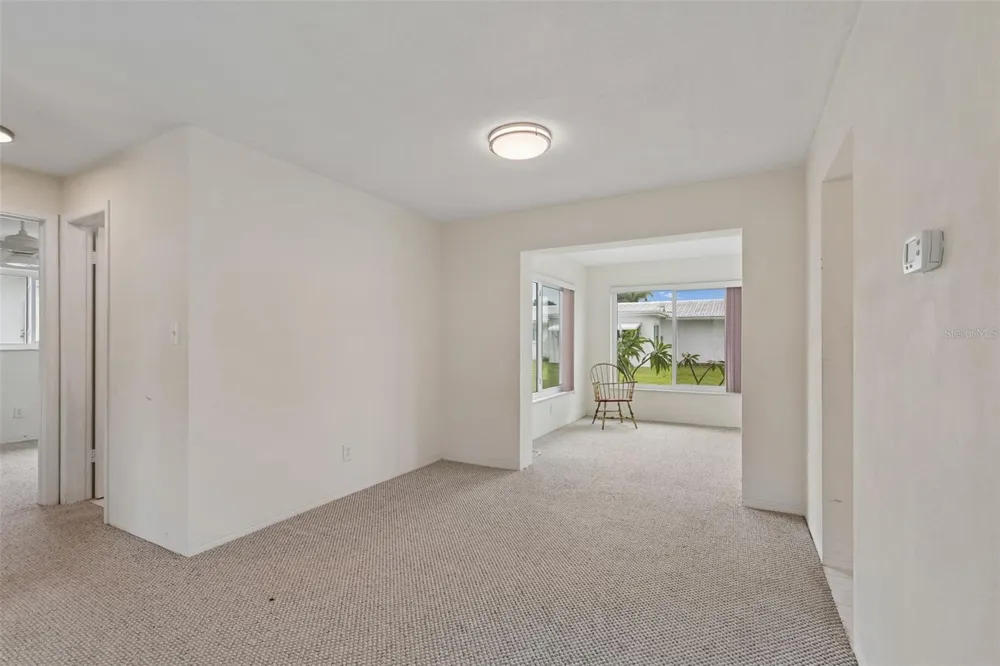 14142 90TH AVENUE Seminole, FL 33776