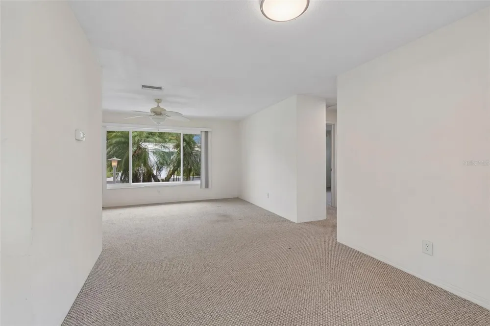 14142 90TH AVENUE Seminole, FL 33776