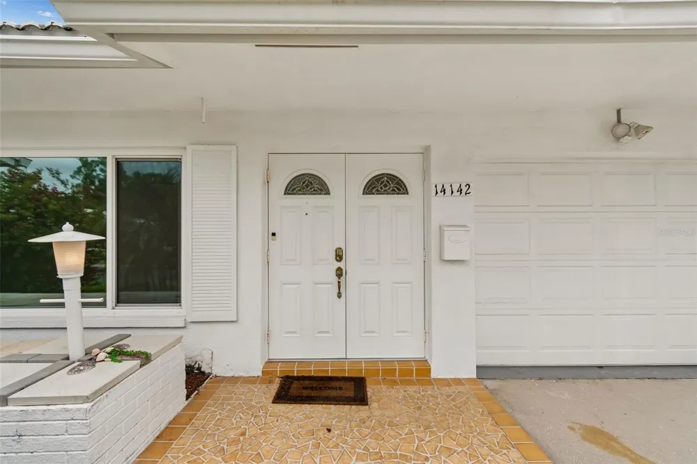 14142 90TH AVENUE Seminole, FL 33776