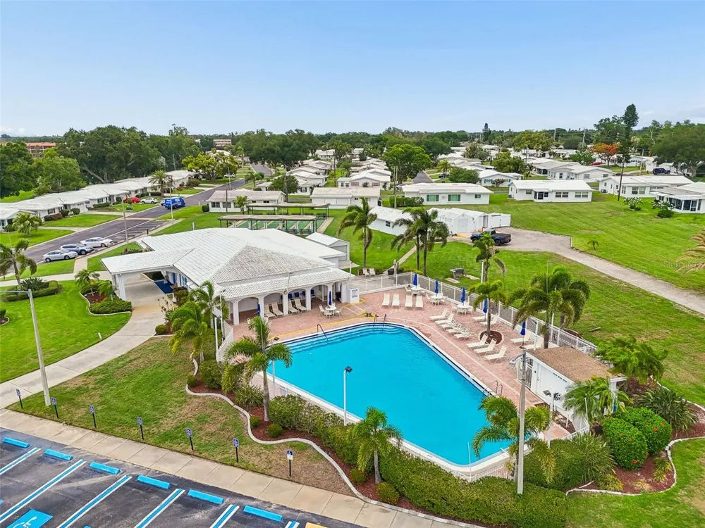 14142 90TH AVENUE Seminole, FL 33776