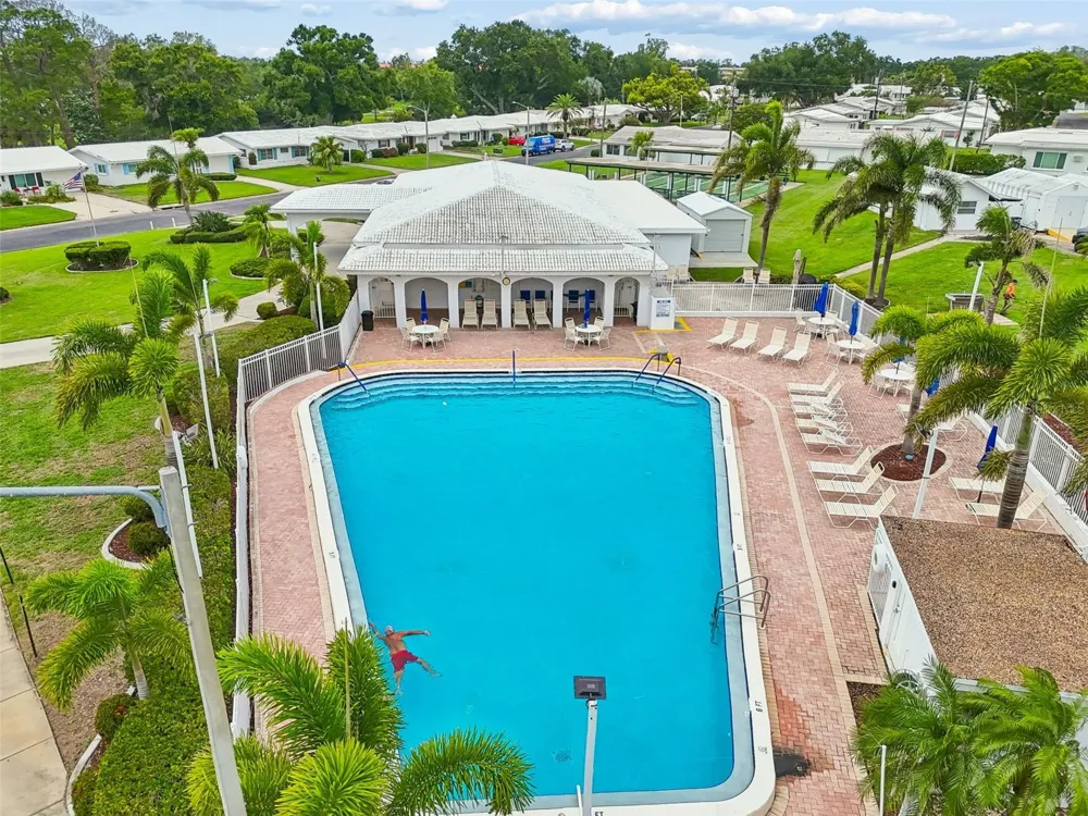 14142 90TH AVENUE Seminole, FL 33776