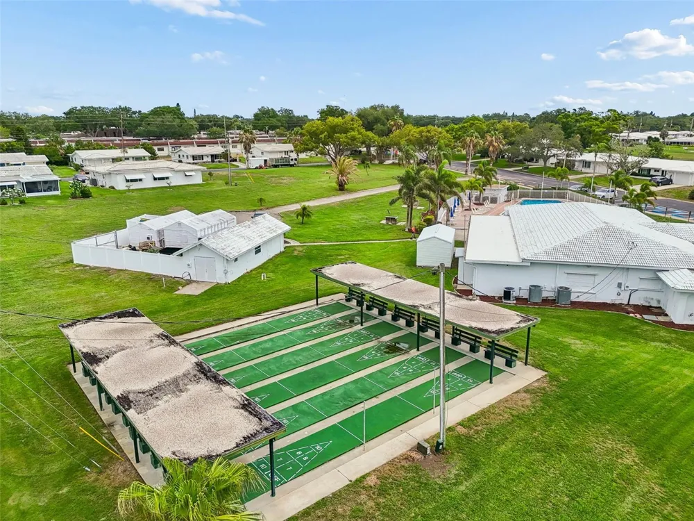 14142 90TH AVENUE Seminole, FL 33776