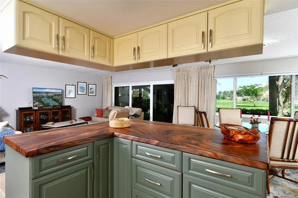 1610 ISLAMORADA BOULEVARD #62A Punta Gorda, FL 33955