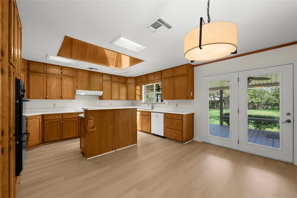 986 Benchmark Trail Belton, TX 76513