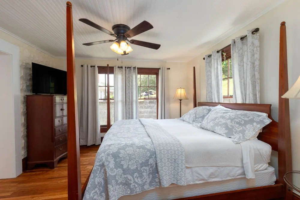 Main Street Bryson City, NC 28713