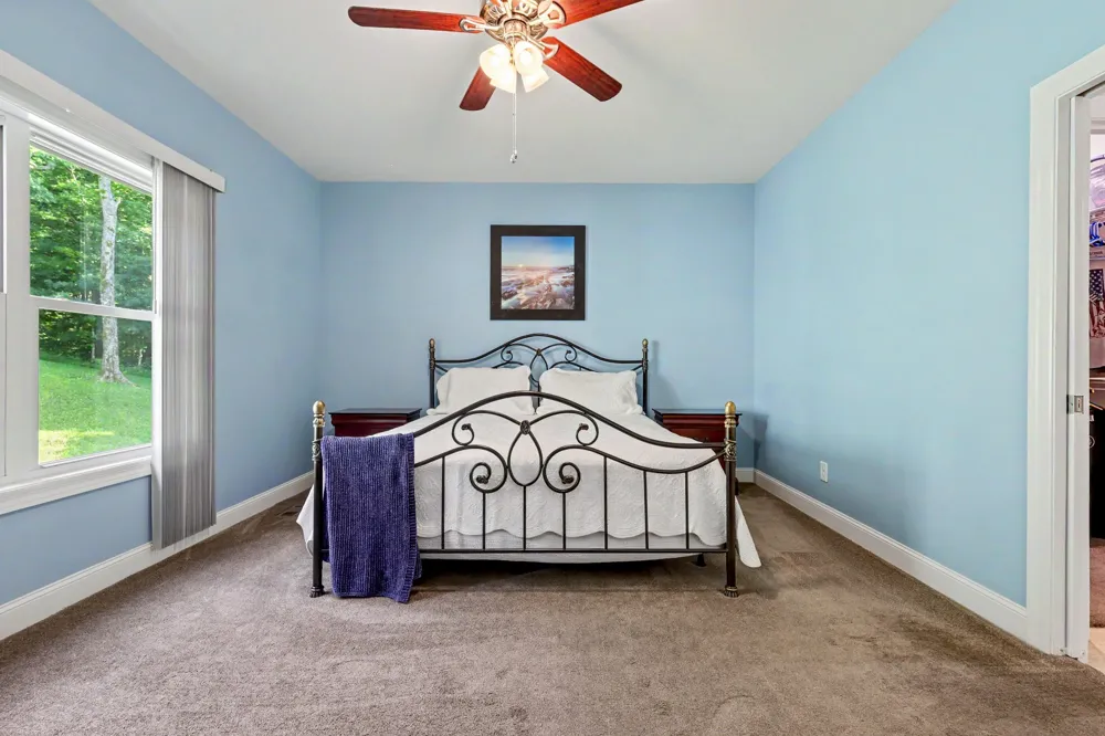 4050 Cantebury DR Culleoka, TN 38451