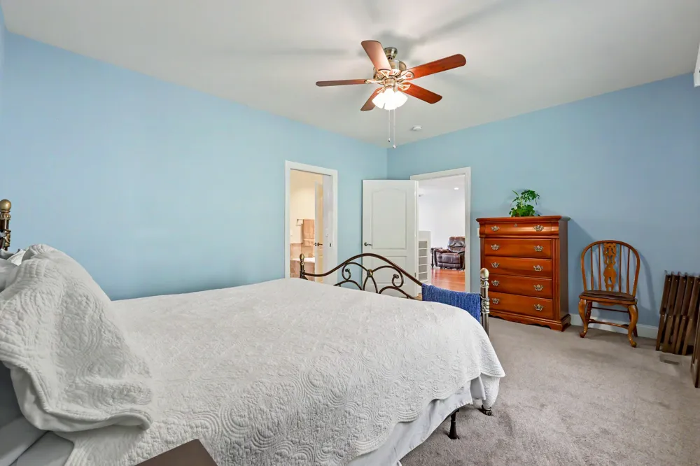 4050 Cantebury DR Culleoka, TN 38451