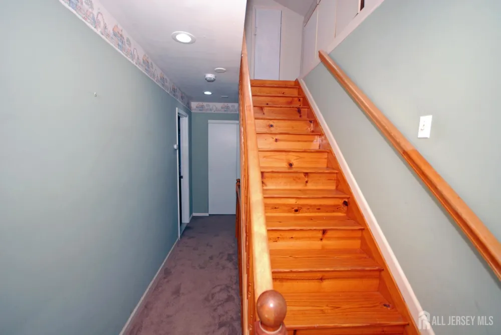 96 Brewster Circle Old Bridge, NJ 08857