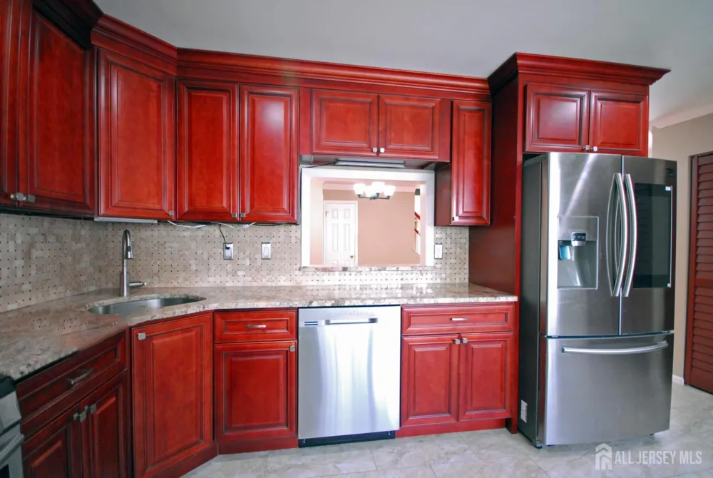 96 Brewster Circle Old Bridge, NJ 08857