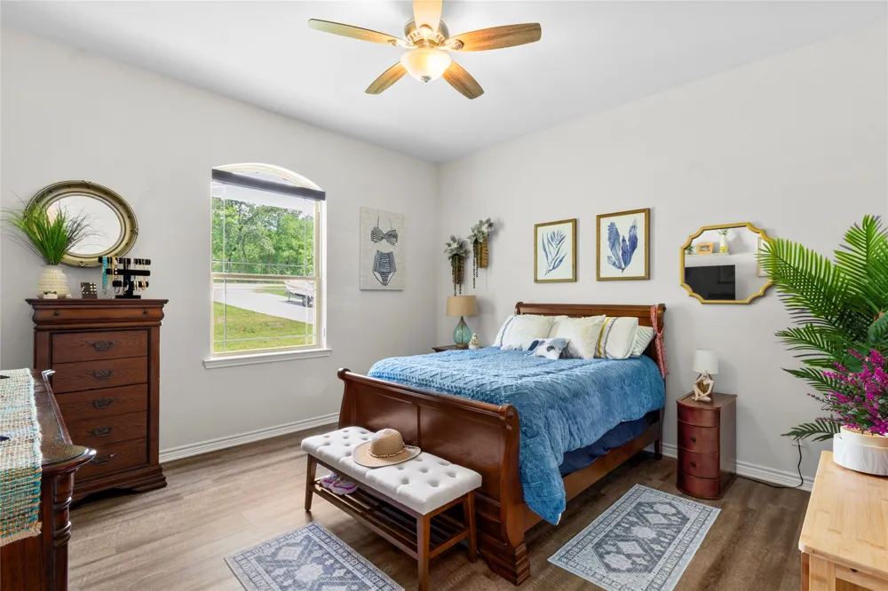 450 County Road 3674 Marquez, TX 77865