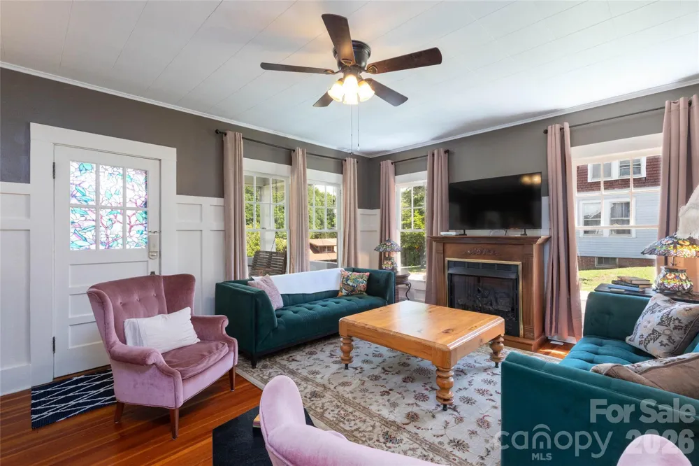 800 Main Street Bryson City, NC 28713