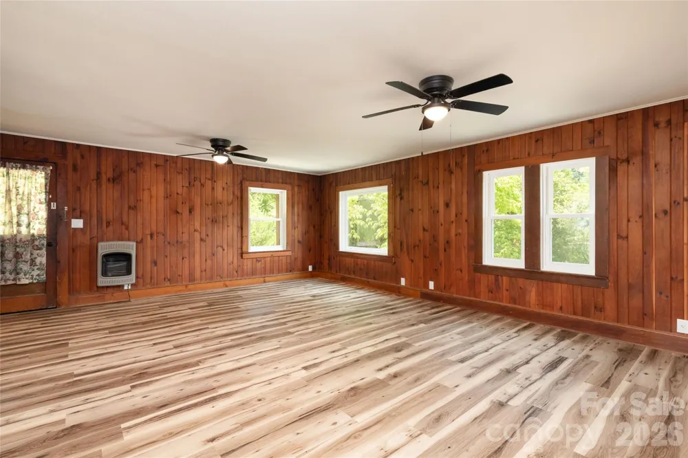 800 Main Street Bryson City, NC 28713