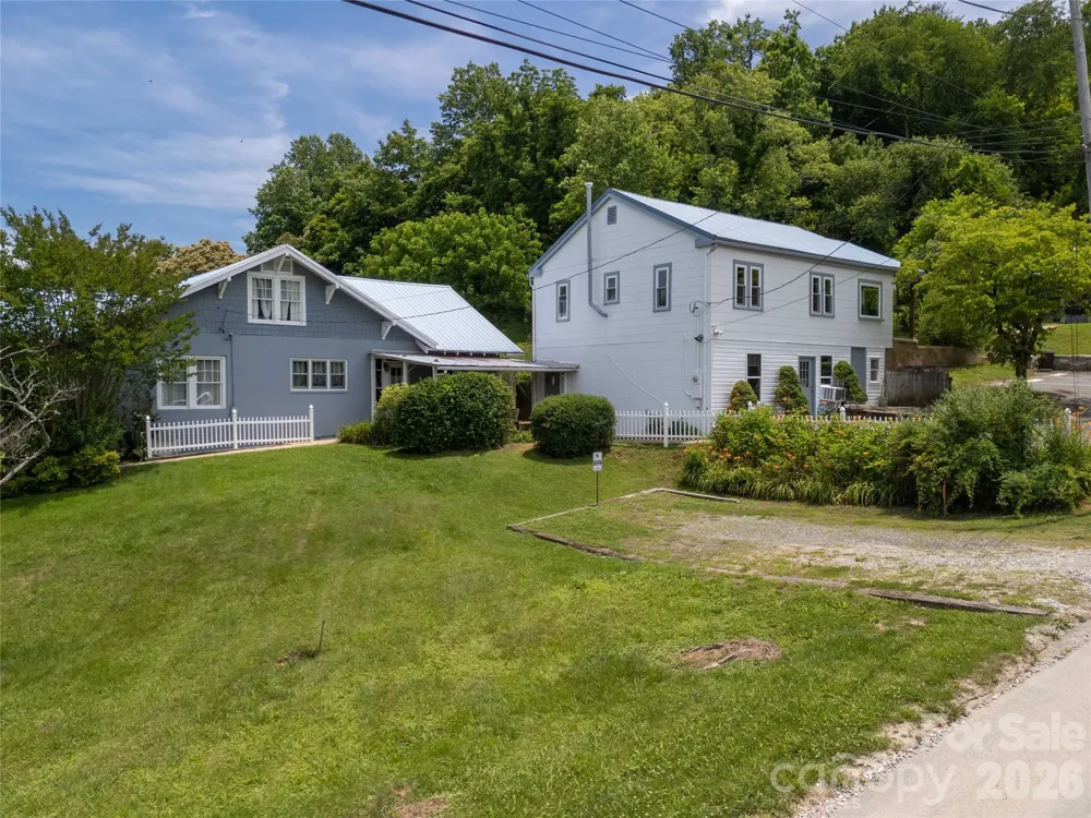 800 Main Street Bryson City, NC 28713