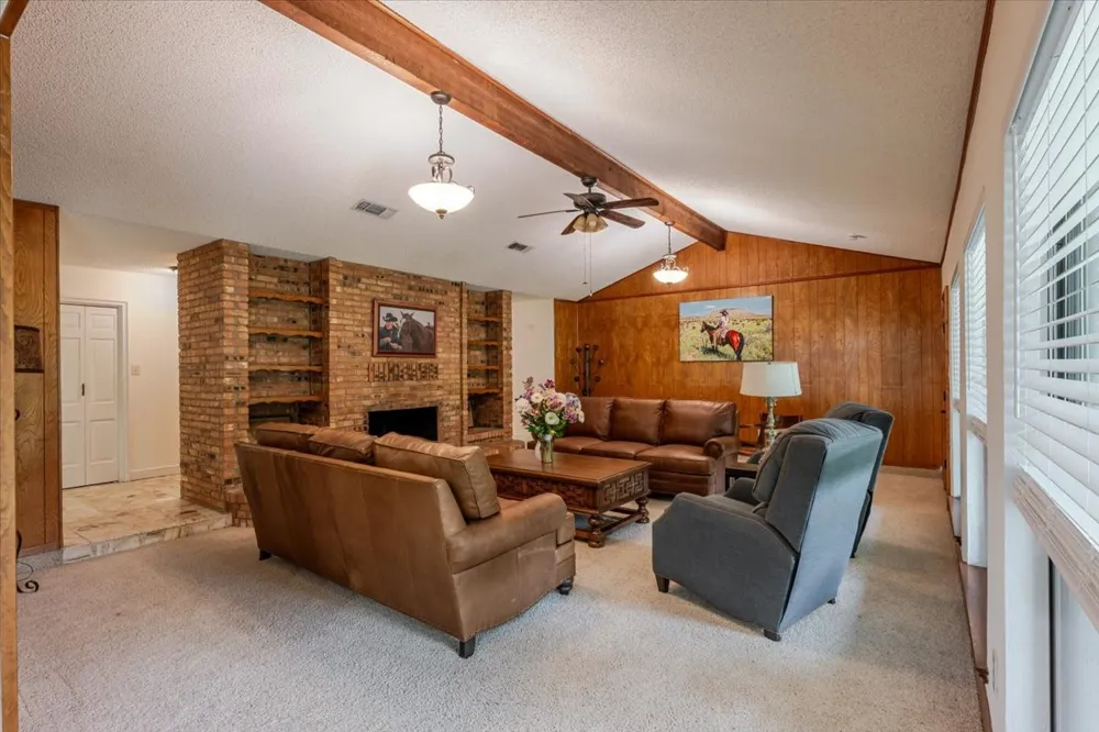 606 Grindstone Road Brock, TX 76087