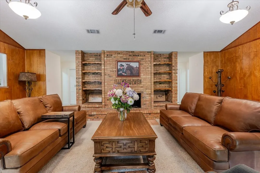 606 Grindstone Road Brock, TX 76087