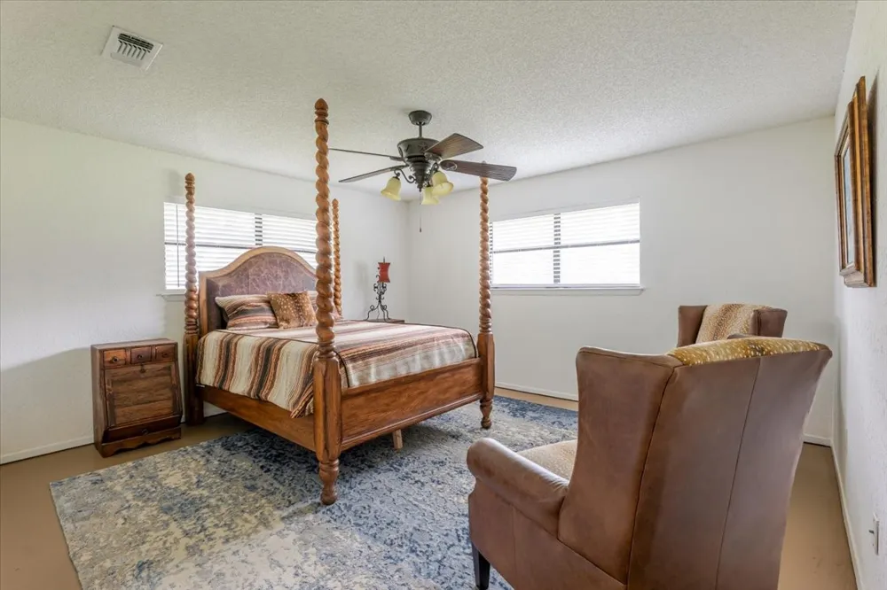 606 Grindstone Road Brock, TX 76087
