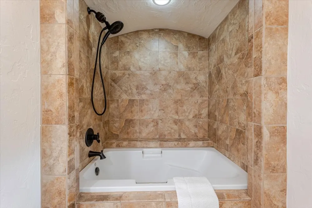606 Grindstone Road Brock, TX 76087