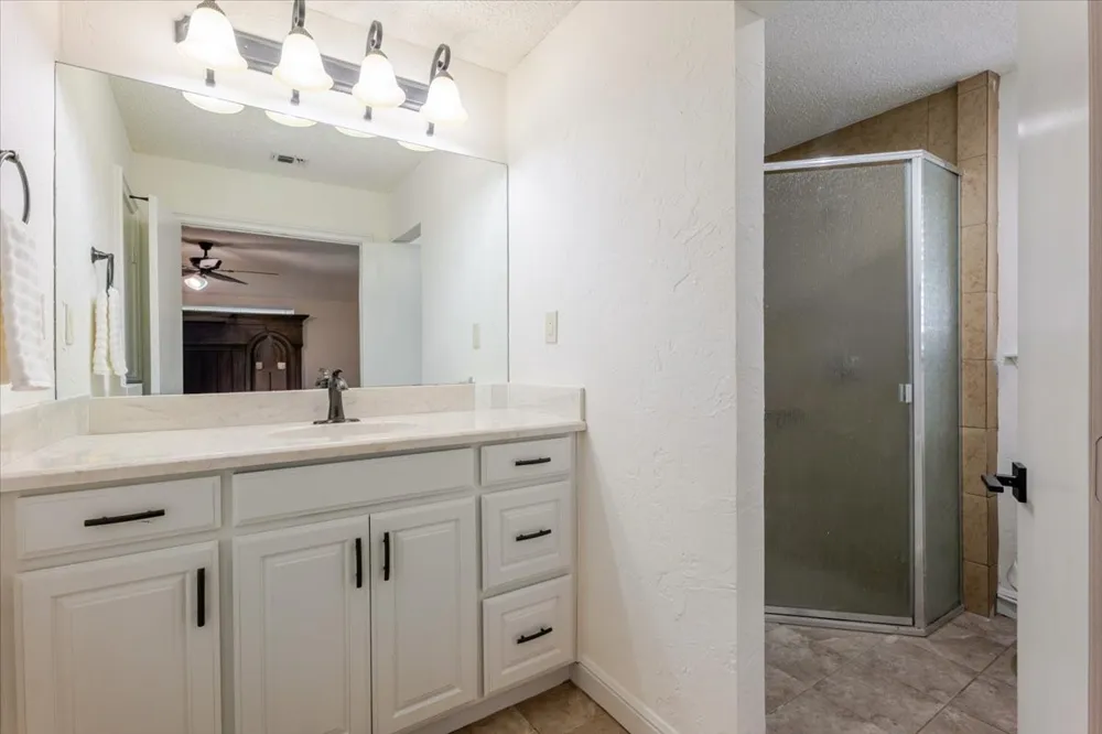 606 Grindstone Road Brock, TX 76087