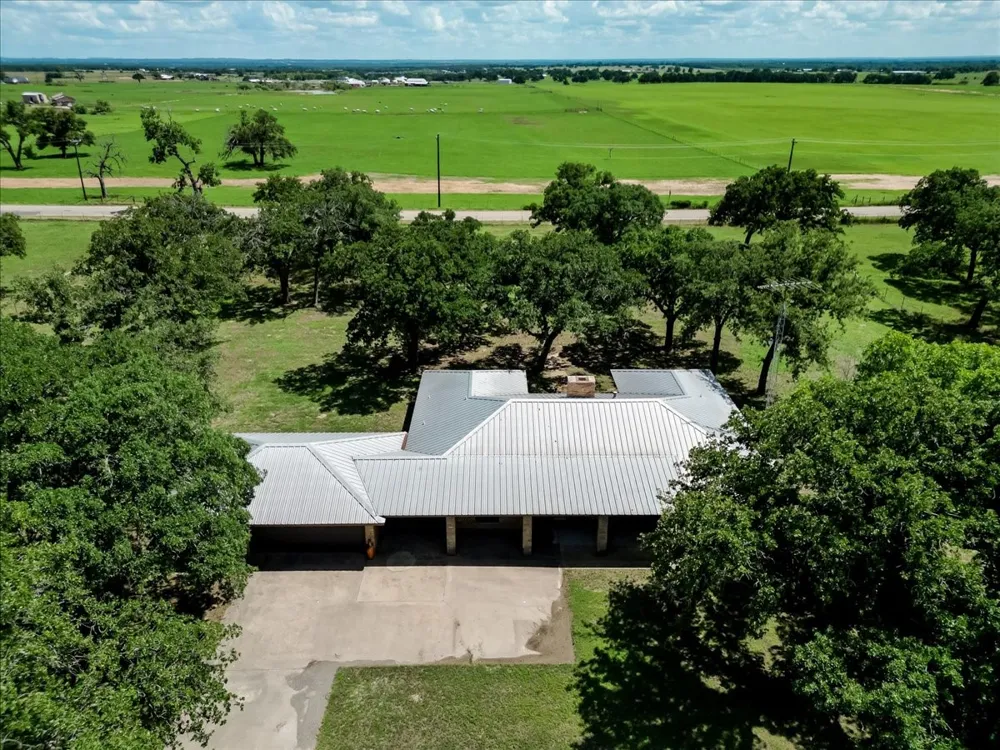 606 Grindstone Road Brock, TX 76087