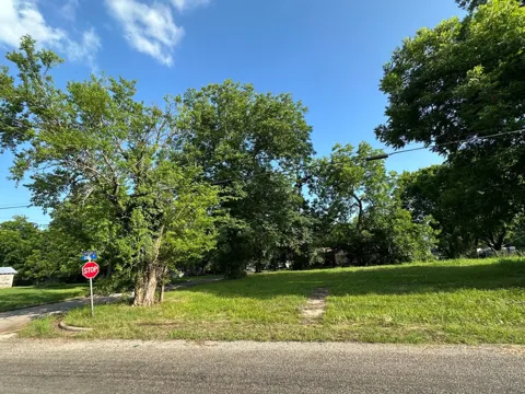 300 W Jackson Street