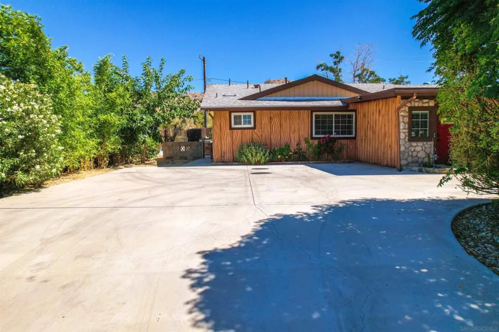 60291 La Mirada Trl Joshua Tree, CA 92252